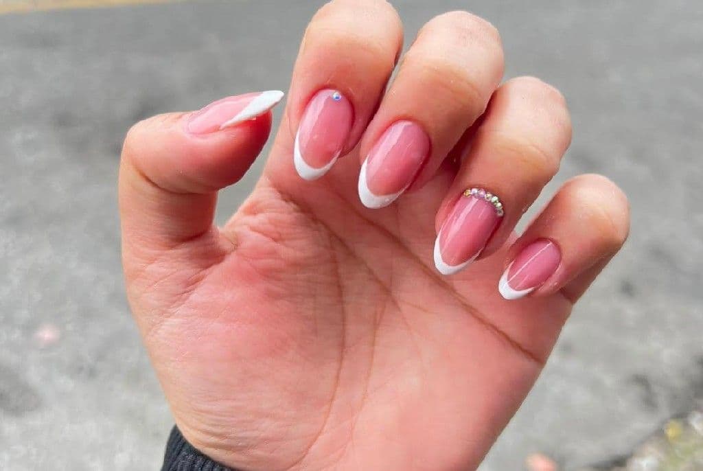 Renails, Unhas, foto 1 de 3