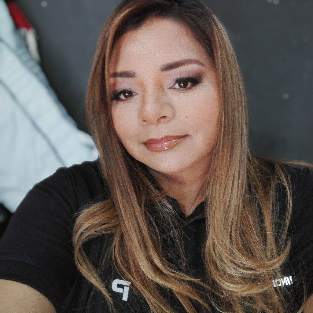 Anai, Maquiagem, foto 2 de 2