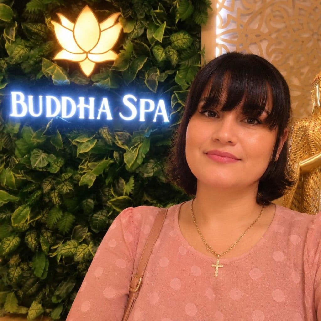 Luciana Sena Machado, Massagem, foto 2 de 2