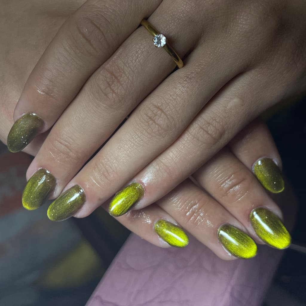 Hanna, Unhas, foto 2 de 3