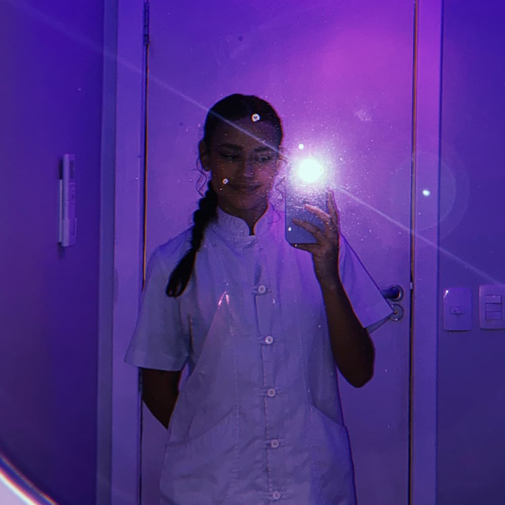 Nicoli Miranda, Massagem, foto 1 de 1