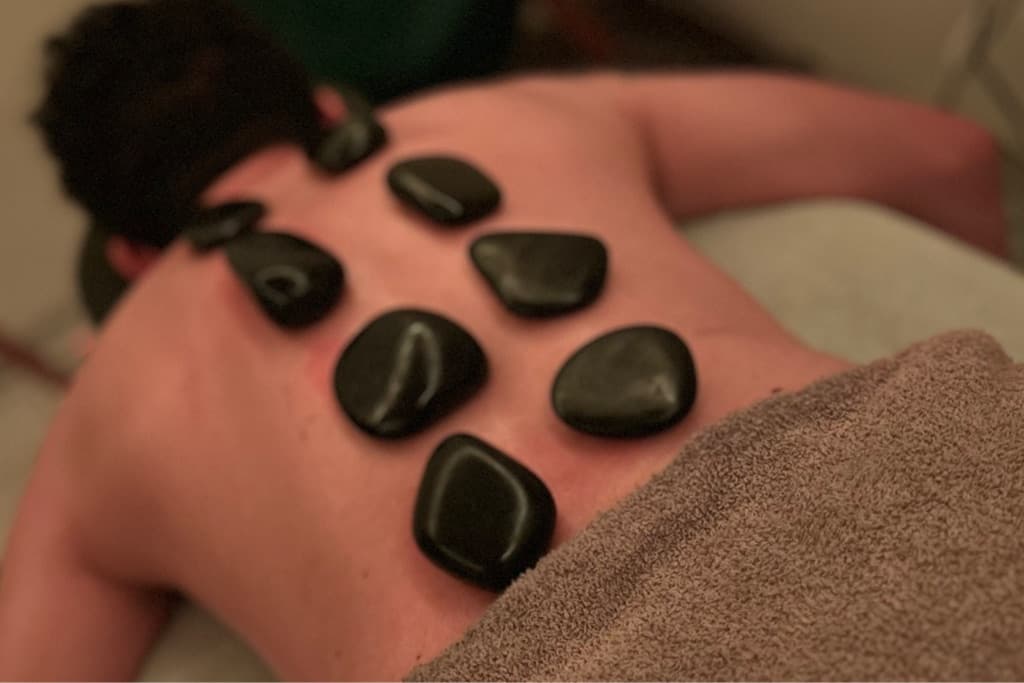 Samira Mello, Massagem, foto 1 de 3