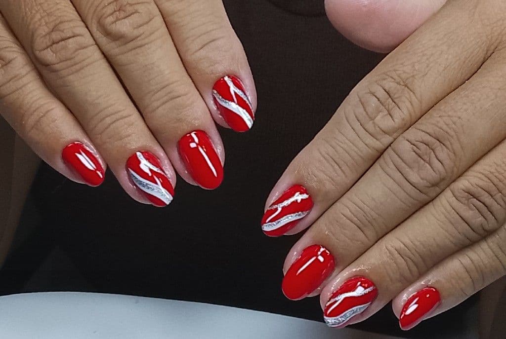 Sinara Siqueira, Unhas