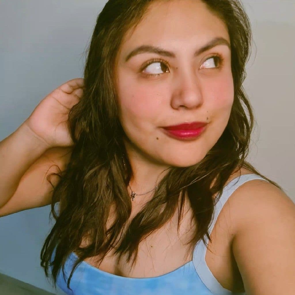 JULIE PAREDES, Massagem, foto 1 de 1