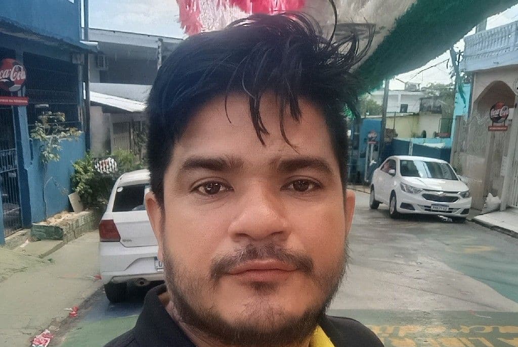 Joe Barker, Massagem, foto 1 de 2