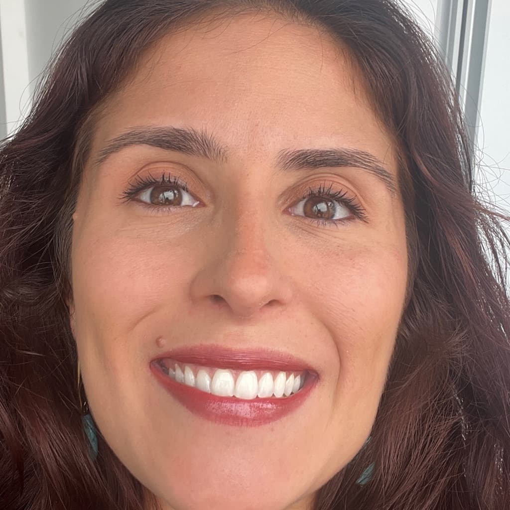 Amanda Alface, Massagem, foto 1 de 1