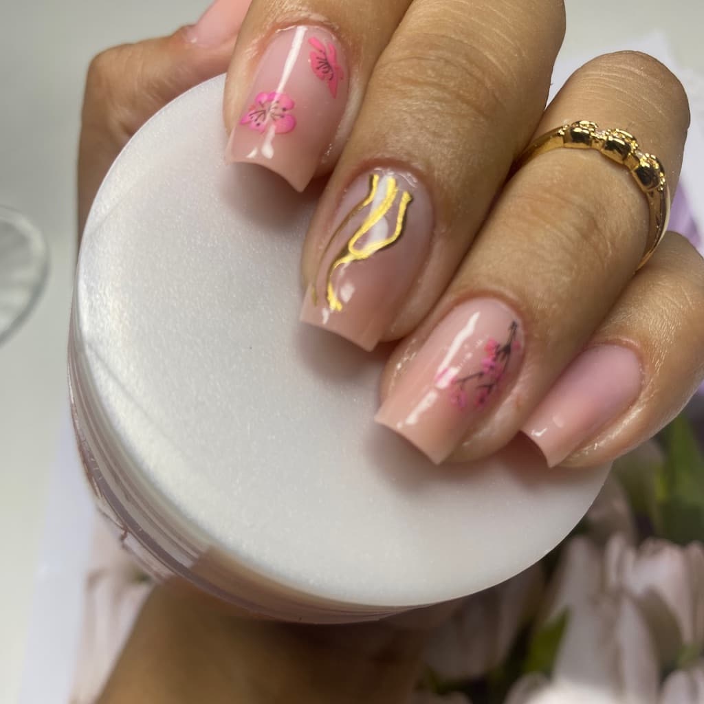 Rosi Souza Nail Studio, Unhas, foto 1 de 2