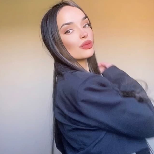 Izabella  Laysa, Massagem, foto 2 de 2