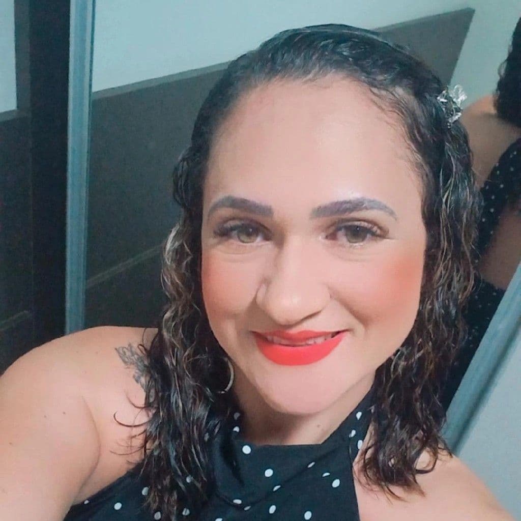 Bruna, Unhas, foto 1 de 1