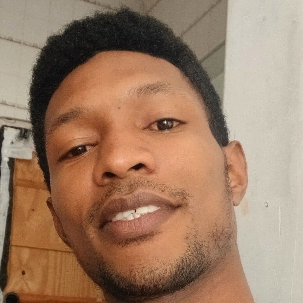 AUGHosts, Massagem, foto 1 de 1