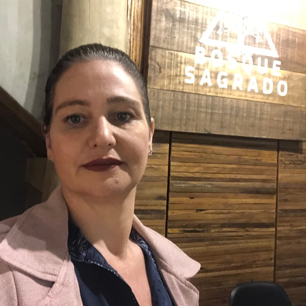 Grazi Massoterapeuta Inst Essência Plena, Massagem, foto 1 de 2