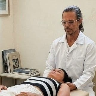 Professor Airton Guardini, Massagem, foto 2 de 2