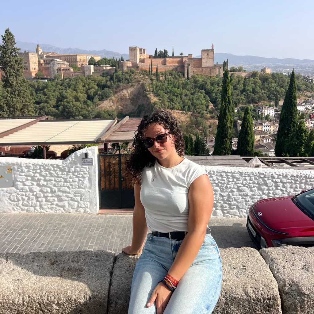 Almu López, Treinamento, foto 1 de 1