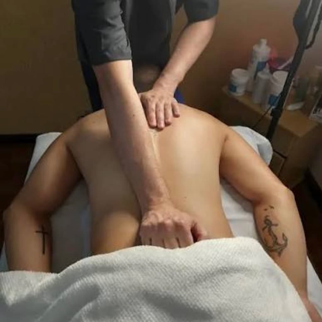 Jr, Massagem, foto 1 de 1