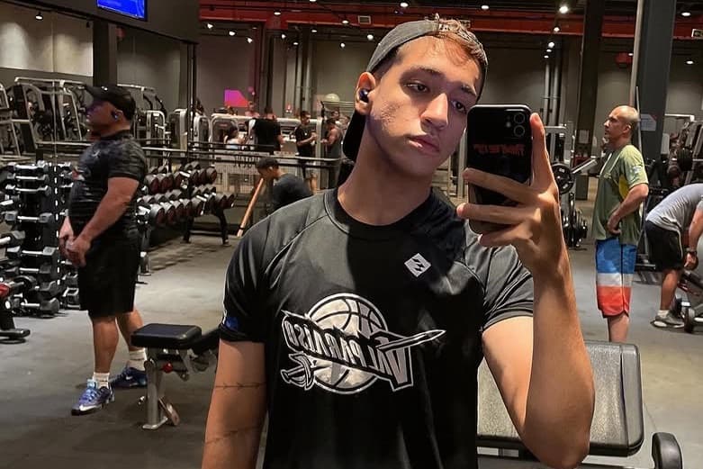 Edson, Cabelo, foto 1 de 3