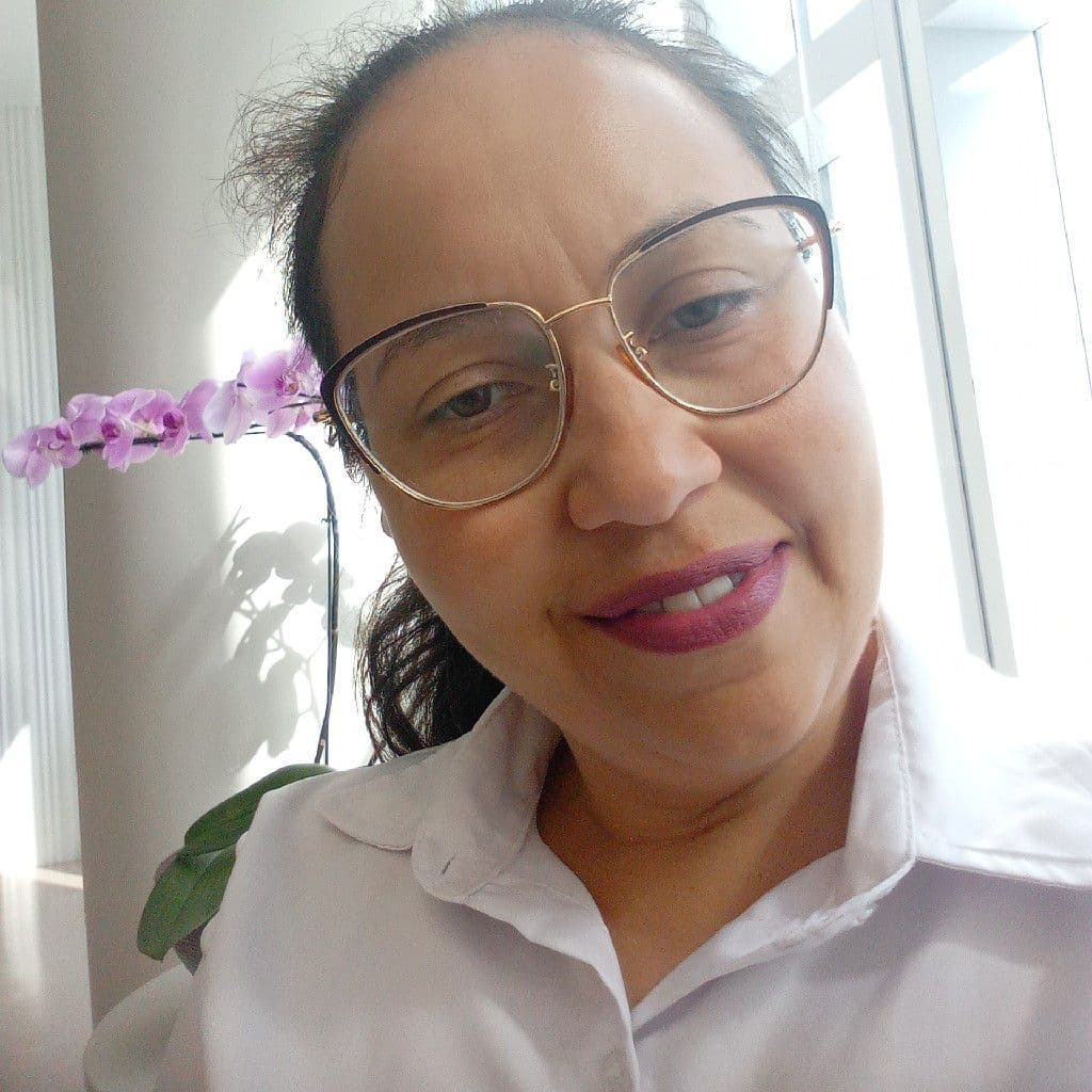 Pâmela Saturnino, Massagem, foto 2 de 2