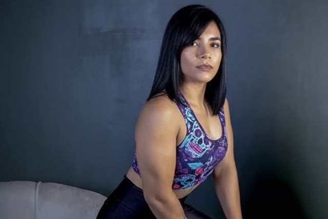 Maria Oliveira, Treinamento, foto 1 de 3