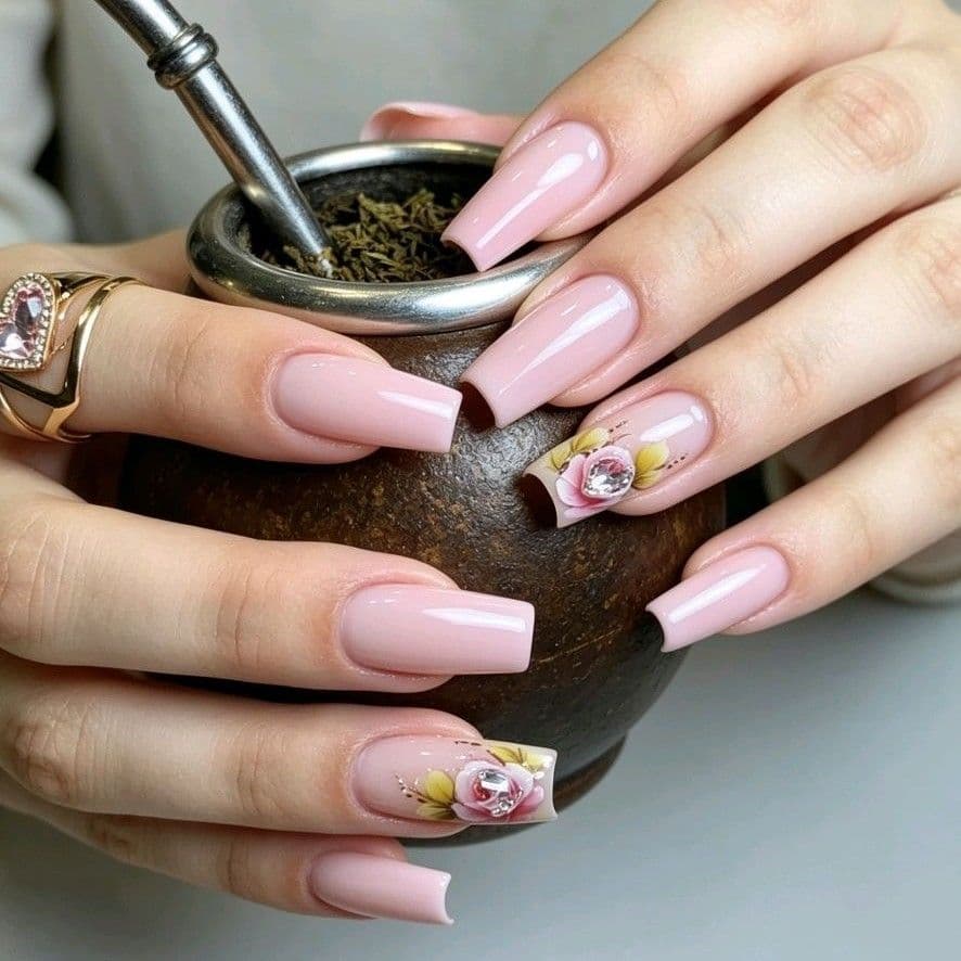 Manicure E Pedicure, Massagem, foto 2 de 3