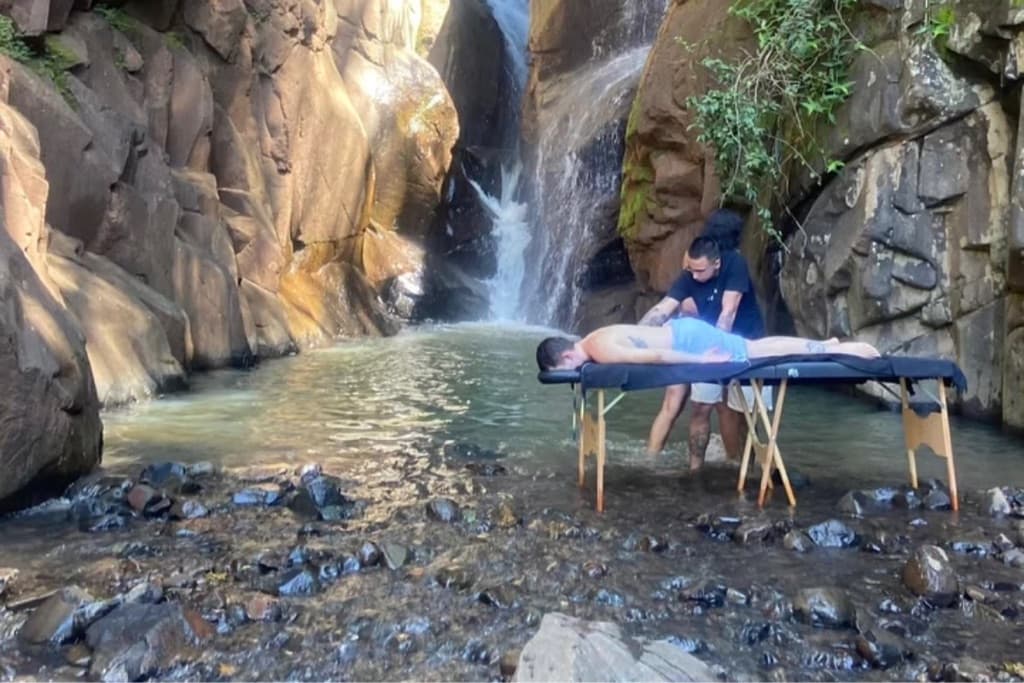 WILLIAM BRISOLA, Massagem
