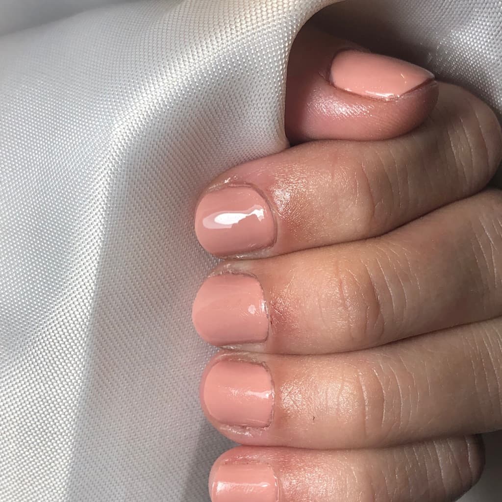Sthefany Zaluski, Unhas