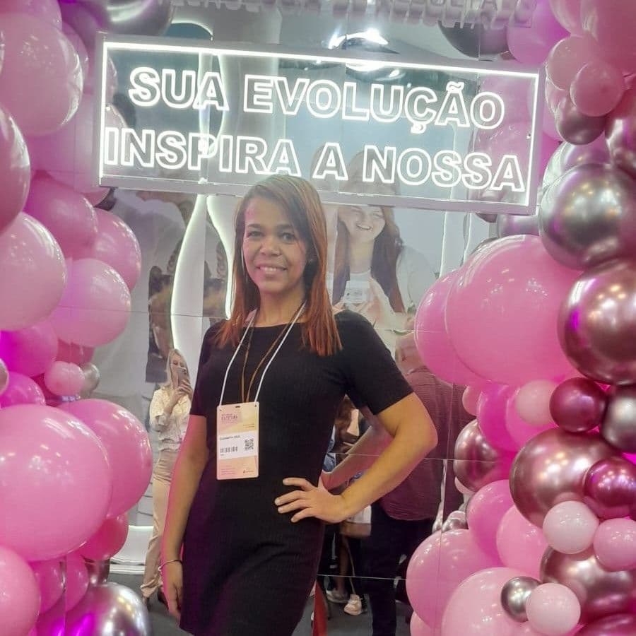 Elizabeth Cruz, Maquiagem, foto 1 de 1