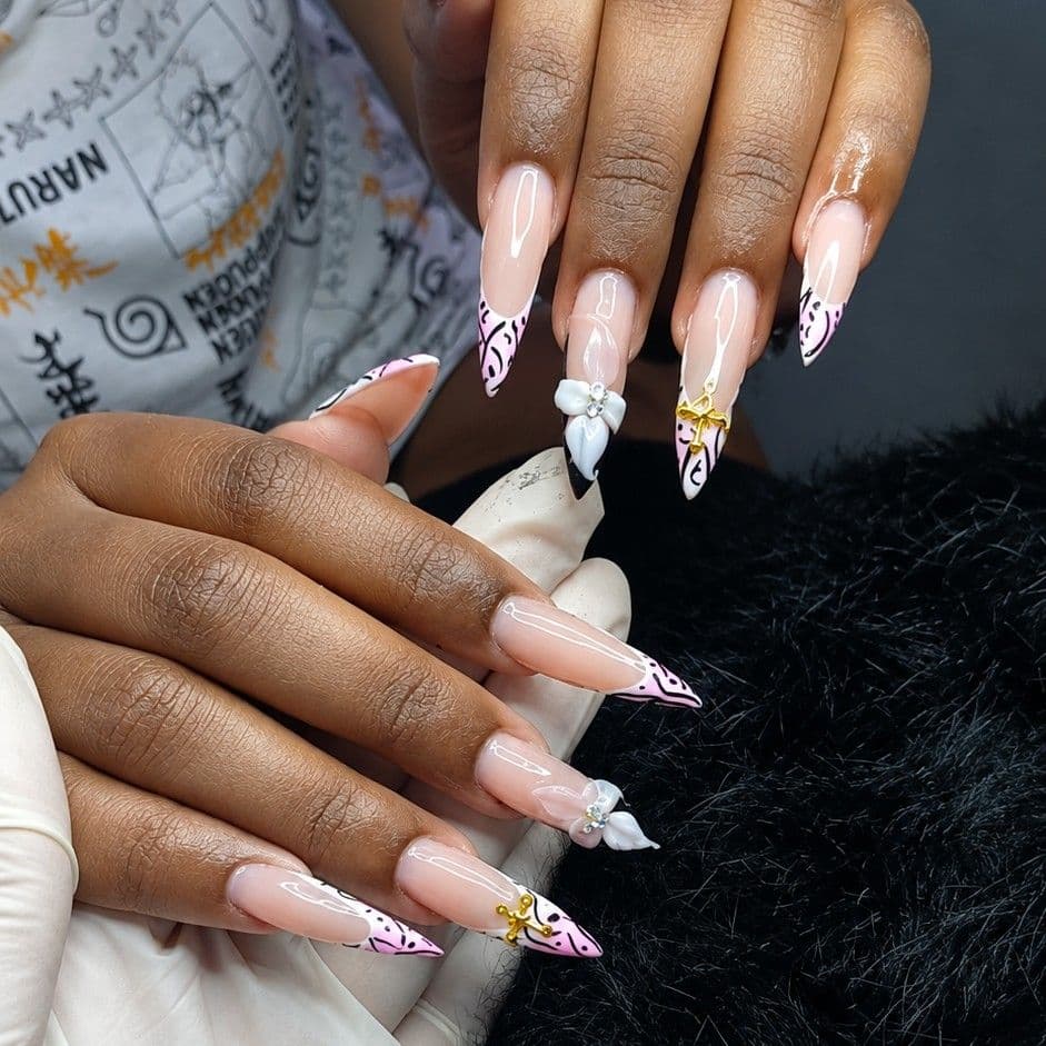Mya Santos, Unhas, foto 2 de 3