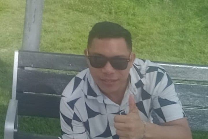 Alejandro, Massagem