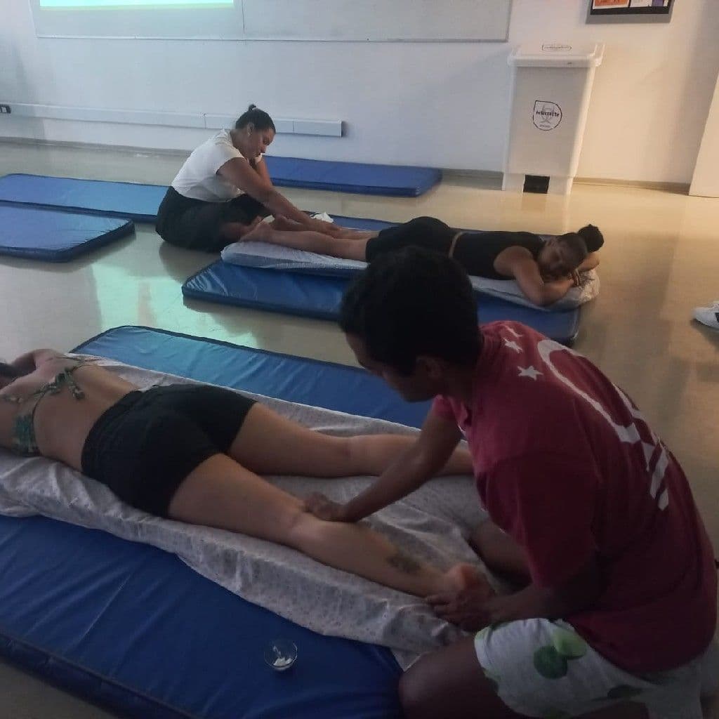 Leandro Araújo, Massagem, foto 2 de 3