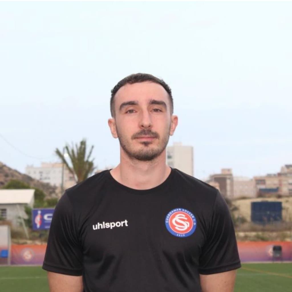 Álvaro Guirao, Treinamento, foto 1 de 1