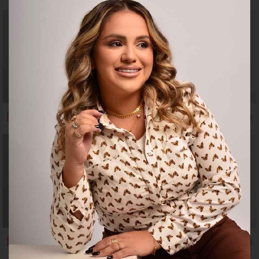 Ana Vladia Silva, Massagem, foto 1 de 2