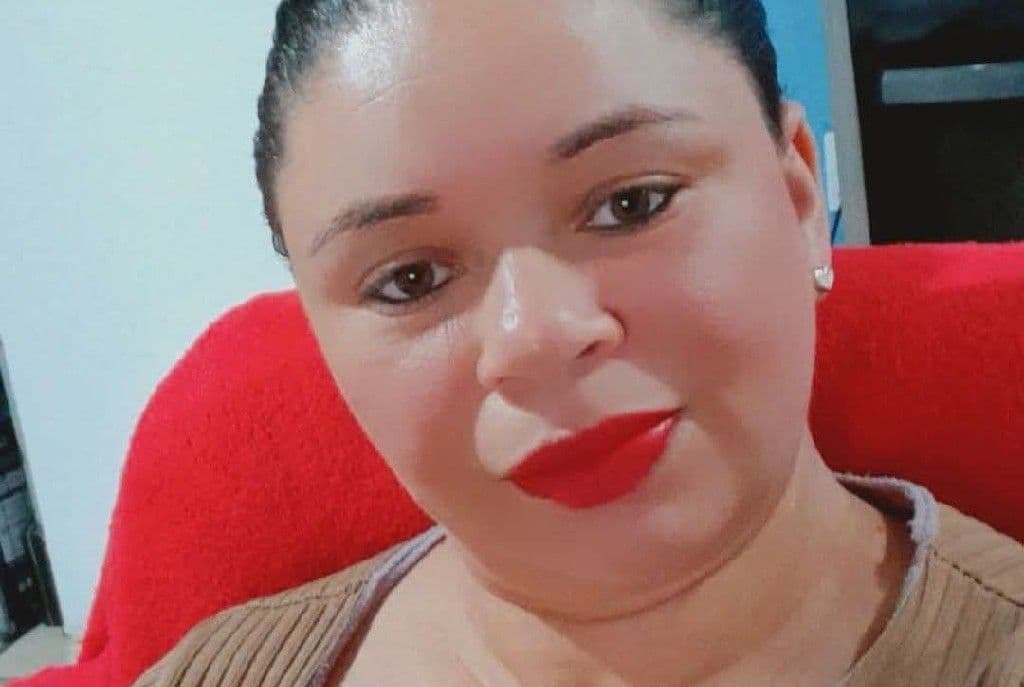 Lidyunhas, Sobrancelhas, foto 1 de 2