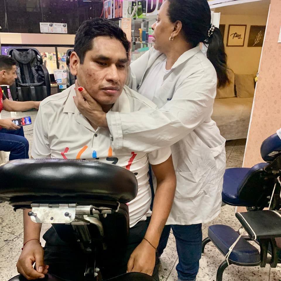 Hadassa, Massagem, foto 2 de 2