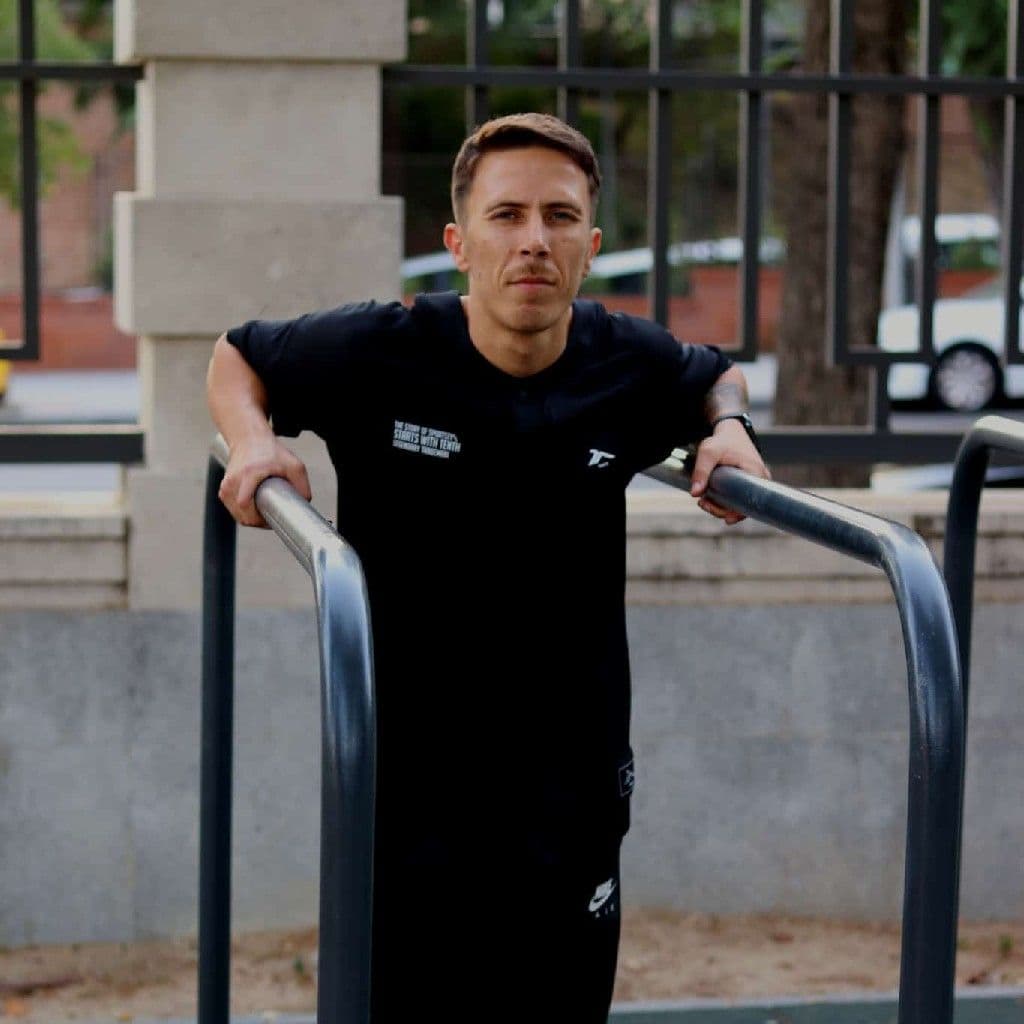JuanMa, Treinamento, foto 1 de 1
