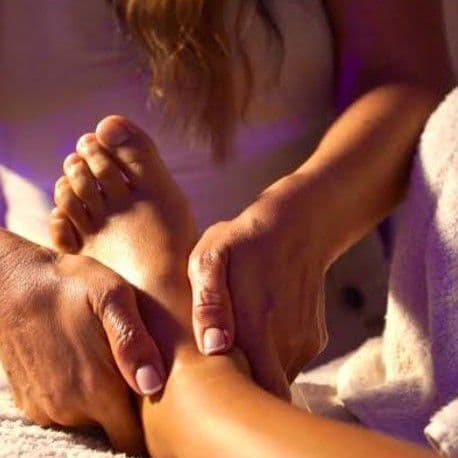 Hands Blessed By God, Massagem, foto 2 de 3