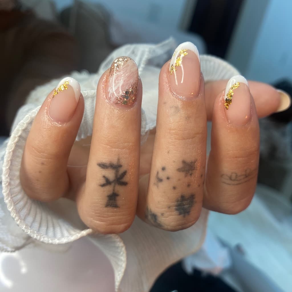 Mari, Unhas, foto 1 de 1
