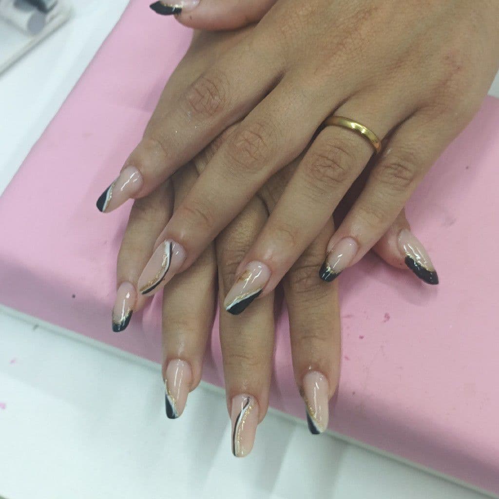 Gabi Elias Concept Beauty, Unhas, foto 1 de 1