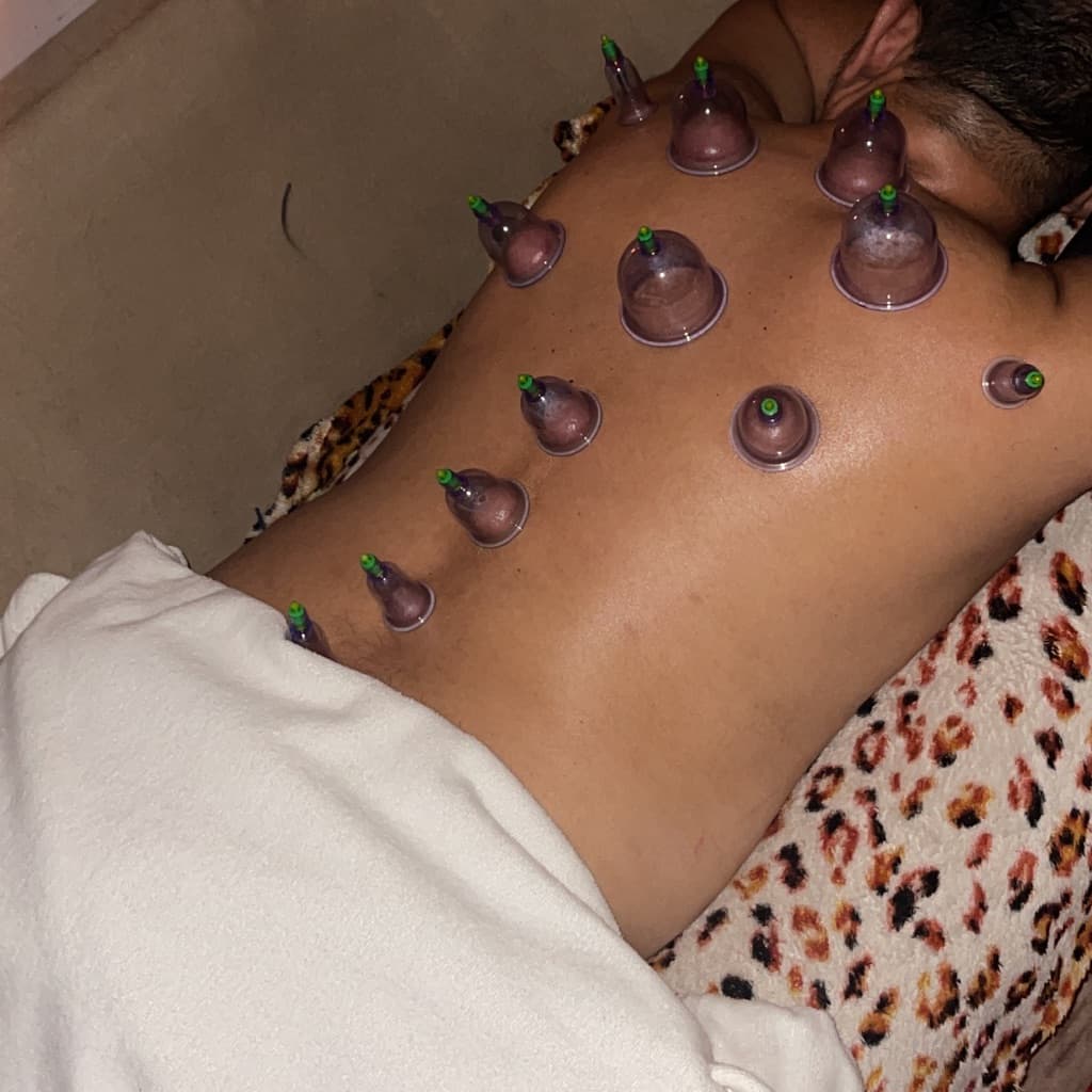 Wharlley Jhoran, Massagem