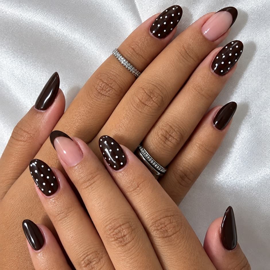Soraia Oliveira, Unhas, foto 2 de 3