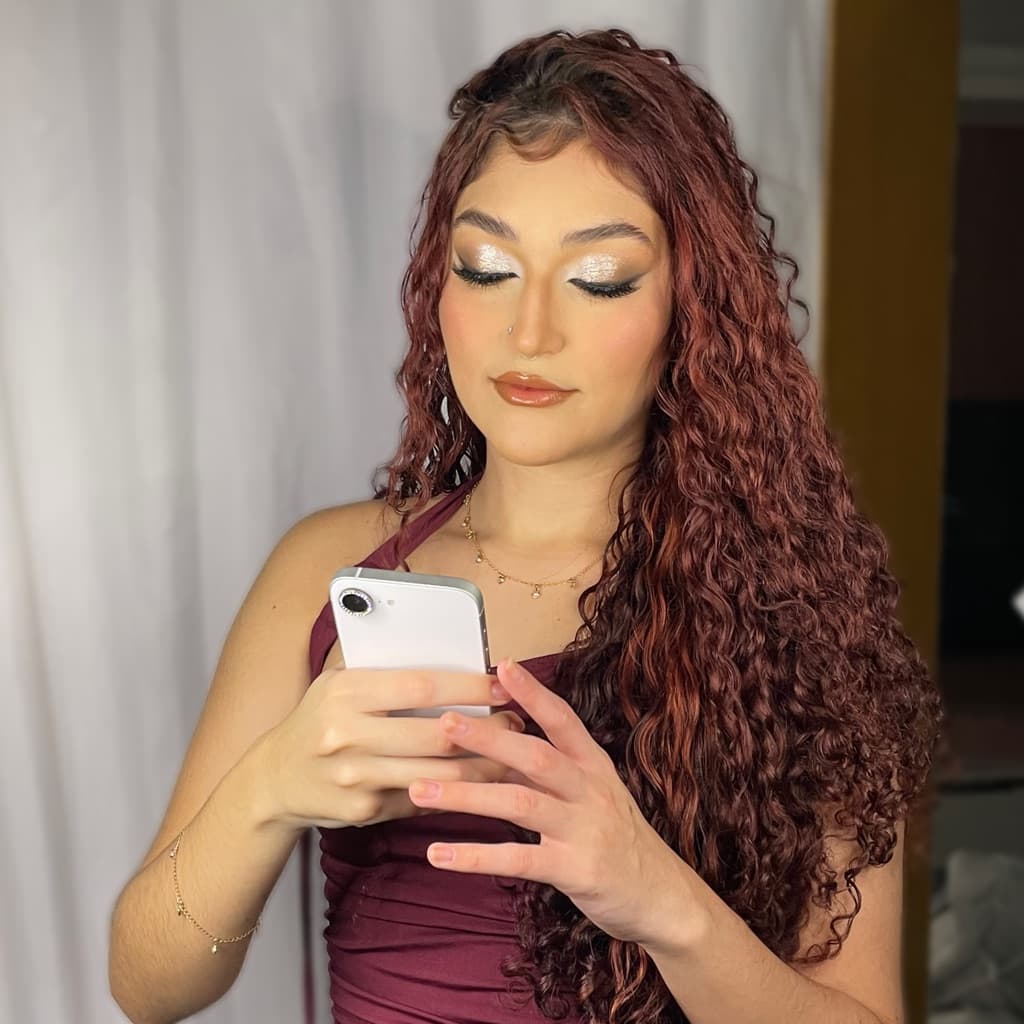 Diana Gens Beauty, Maquiagem, foto 1 de 2