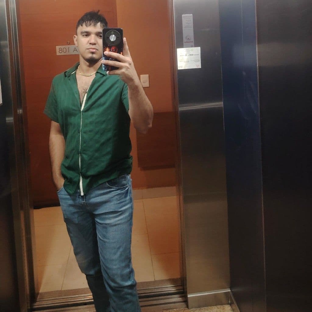 Juan Vargas, Massagem, foto 2 de 2