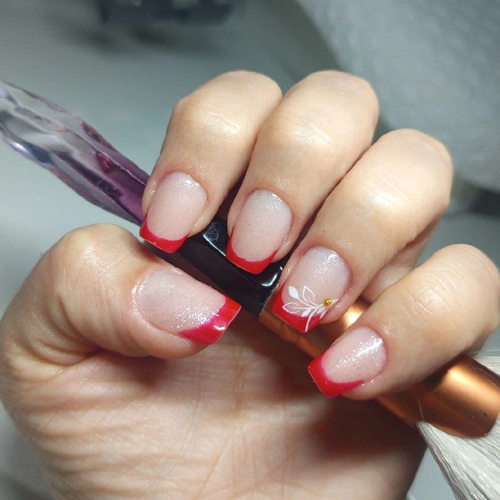 Neide Silva, Unhas