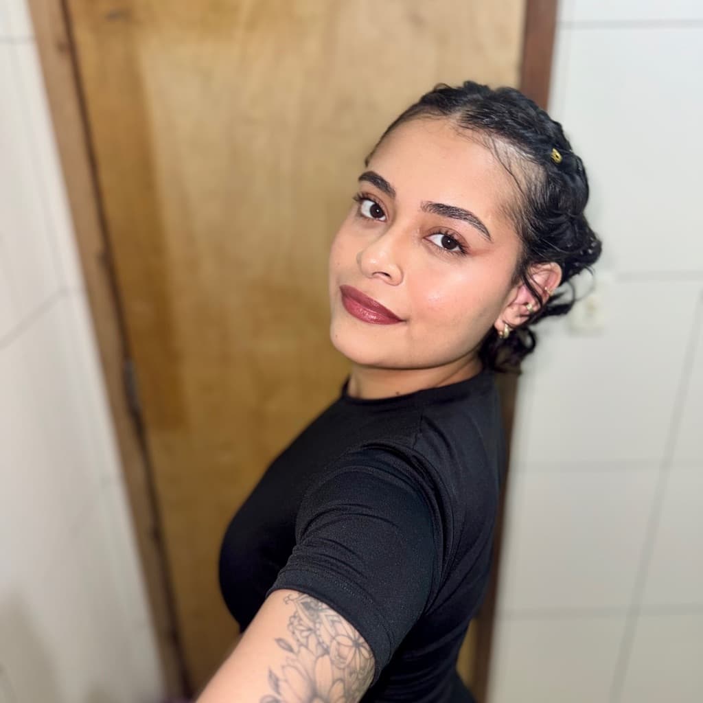 Fernanda Mendonça, Massagem, foto 2 de 2