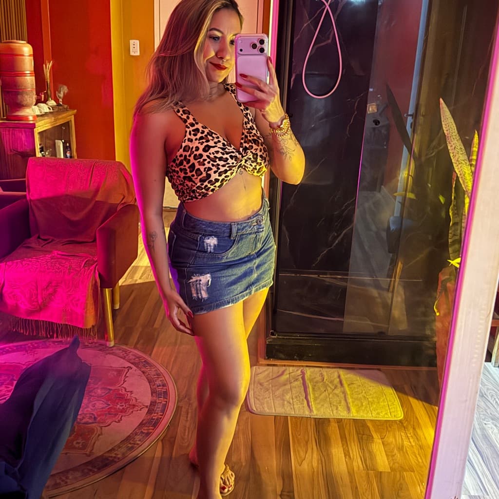 Regiane Pereira, Massagem, foto 1 de 1