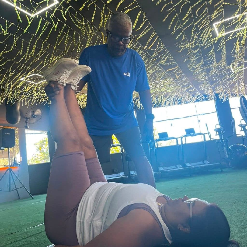 Lino Andrade, Massagem, foto 2 de 2