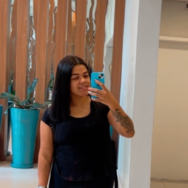 Andressa, Pele, foto 2 de 2