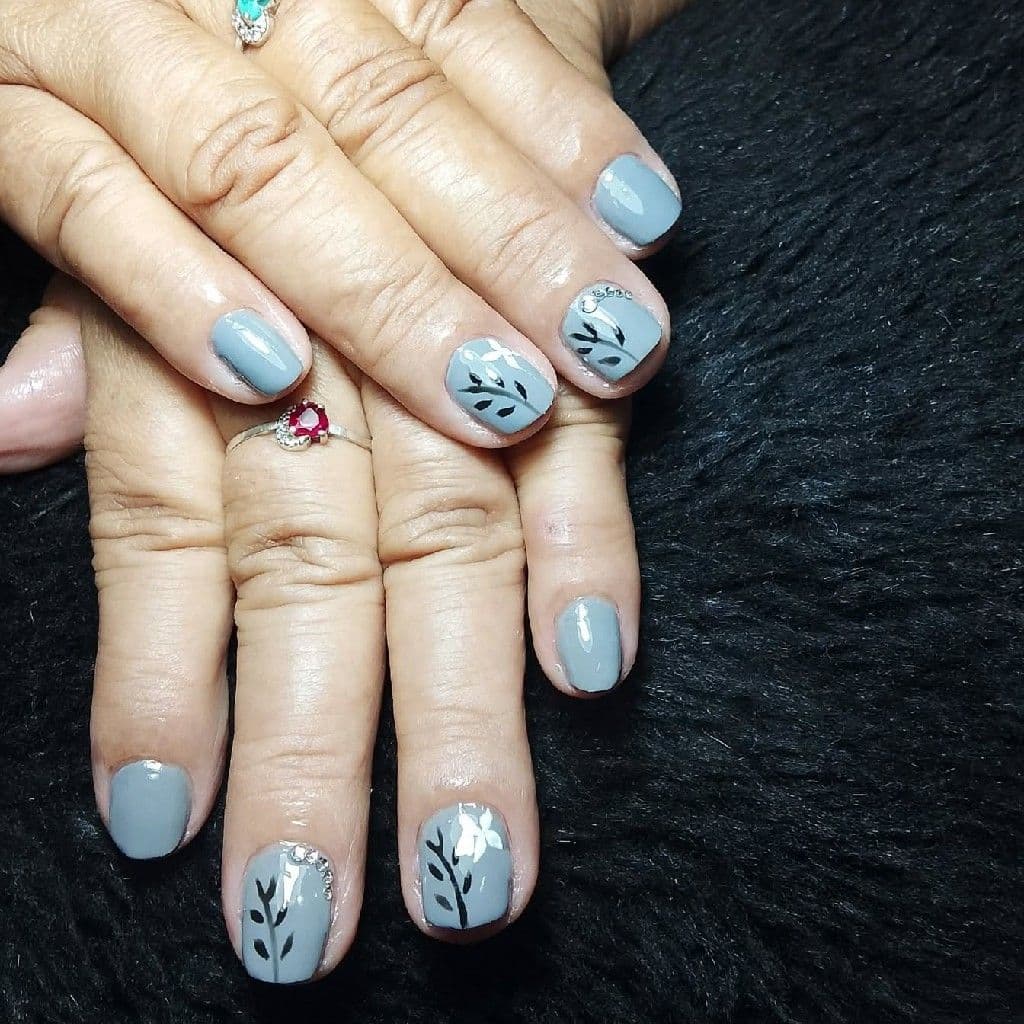 Eloh, Unhas, foto 2 de 2