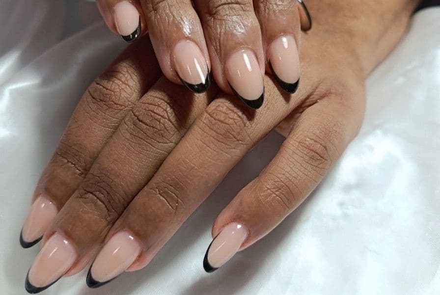 Diva, Unhas, foto 1 de 3