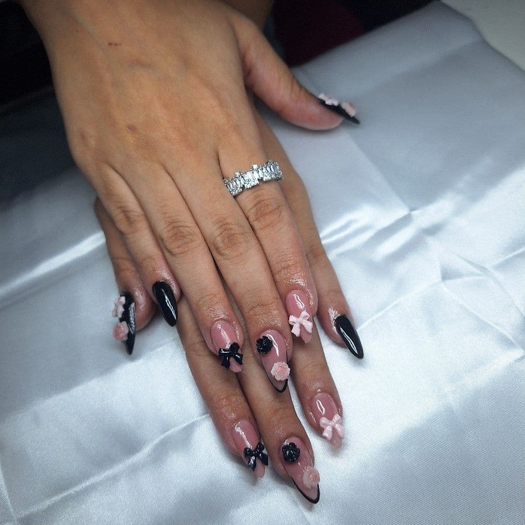 Taís Silva, Unhas, foto 1 de 2