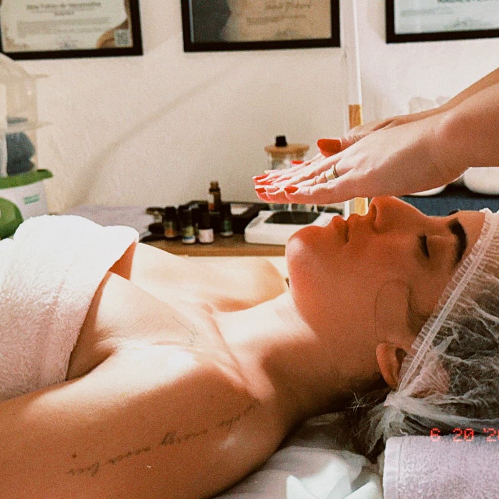 Aline Foltran de Vasconcellos, Massagem, foto 2 de 7