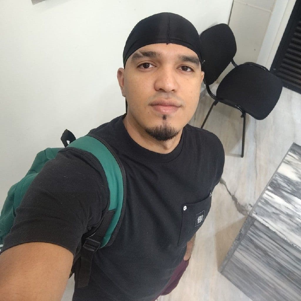 Juan Vargas, Massagem, foto 1 de 2